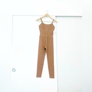 NWT Beyond Yoga Uplevel Midi Spacedye Jumpsuit One Piece Size XS Toffee